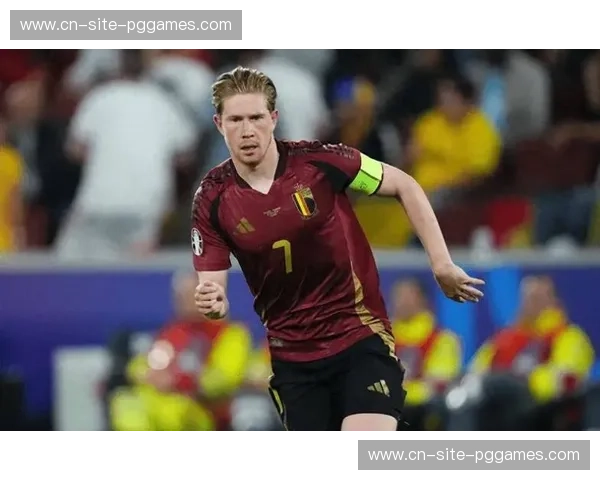 比利时定位球战术引入多变化套路，德布劳内担任战术发起点